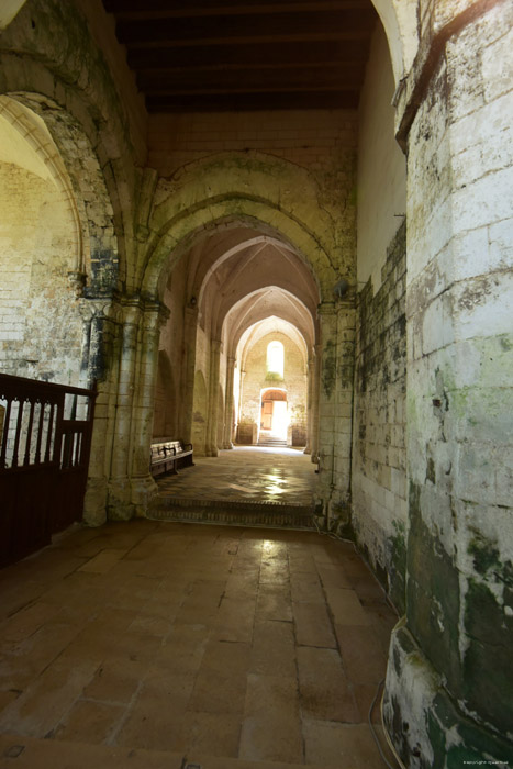 Kerk van de Abdij Airaines / FRANKRIJK 