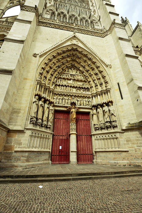 Onze-Lieve-Vrouwekathedraal AMIENS / FRANKRIJK 