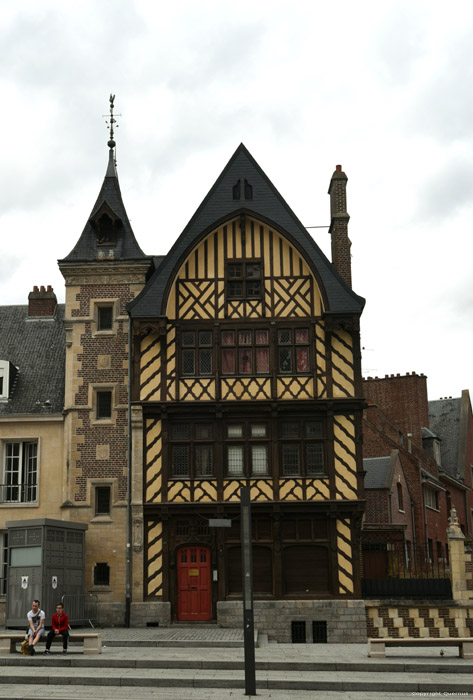 Building with Timber Framing AMIENS / FRANCE 