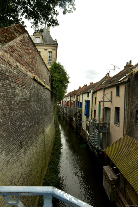 Kanaal AMIENS / FRANKRIJK 