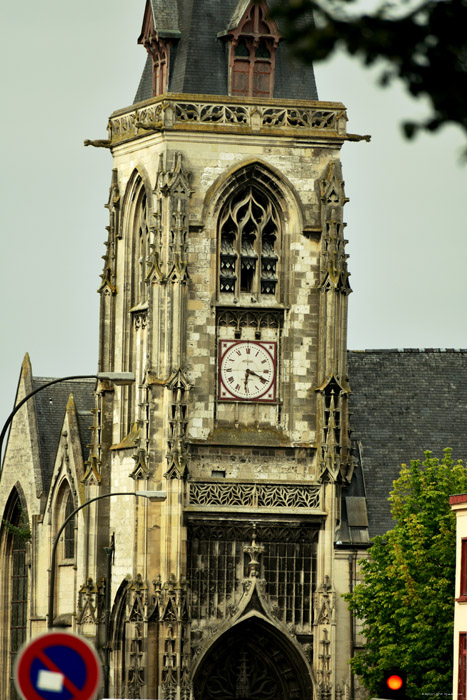 Eglise AMIENS / FRANCE 