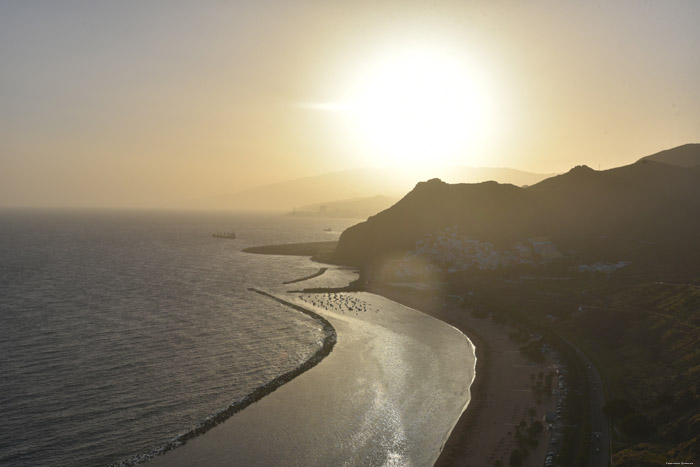 Vue depuis Mirador Teresitas El Suculum / Tenerife (Espagna) 