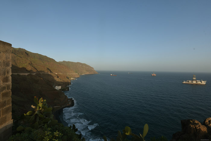 Vue depuis Mirador Teresitas El Suculum / Tenerife (Espagna) 