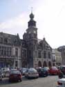 Stadhuis en belfort BINCHE / BELGIË: 