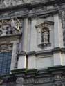 Carolus-Borromeuskerk ANTWERPEN 1 (centrum) in ANTWERPEN / BELGI: Corinthische zuilen en pilasters op de tweede verdieping.