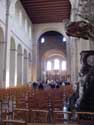 Sainte-Gertrude NIVELLES / BELGIQUE: La nef centrale.