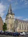 Sint-Mauritiuskerk BILZEN foto: In 1667 werd de westertoren in barokstijl toegevoegd.