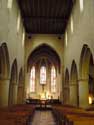 Sint-Niklaaskerk LA HULPE in TERHULPEN / BELGIË: Binnenzicht