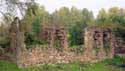 Kasteel en donjon van Walhain (te Walhain-Saint-Paul) WALHAIN / BELGIË: Overblijfsel van de muren