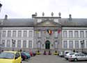 Voormalige Sint-Maartenabdij - huidige stadhuis TOURNAI in DOORNIK / BELGI: 