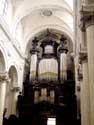 Onze-Lieve-Vrouw ter Finistere (Finisterraekerk) BRUSSEL-STAD in BRUSSEL / BELGIË: De kerk bevat een prachtig orgel