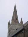 Onze-Lieve-Vrouw-Tenhemelopnemingskerk GISTEL / BELGI: Detail toren