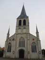 Onze-Lieve-Vrouwekerk (te Melsele) BEVEREN / BELGIË: Westertoren overzicht