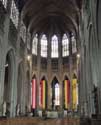 Sint-Waltrudiskerk MONS in BERGEN / BELGI: 