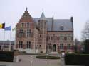 Maison Communale SINT-GILLIS-WAAS / BELGIQUE:  