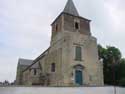 Sint-Hilariuskerk BIERBEEK foto: De in oorprong romaanse westertoren werd achteraf aangepast.