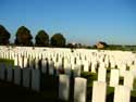 Brits Militair kerkhof Poelkapelle LANGEMARK-POELKAPELLE in LANGEMARK - POELKAPELLE / BELGI: 