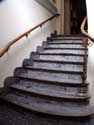 Eerste eigen Woonhuis Dierkens GENT foto: Marmeren trap in de inkomhal.