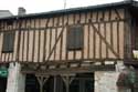 Old corner house Villeral / FRANCE: 