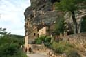 Huis tegen rots gebouwd La Roque-Gageac / FRANKRIJK: 
