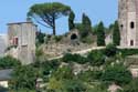 Vue sur chteau Turenne  TURENNE / FRANCE: 