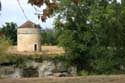 Castle Saint Quentin de Baron / FRANCE: 