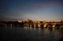 Vue sur Pont de Charles depuis Novotnho Pragues  PRAGUES / Rpublique Tchque: 