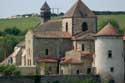 Abbay Bndictine et glise Saint-Vincent Chantelle / FRANCE: 