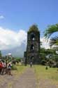 Tour de l'glise run de Cagsawa Daraga / Philippines: 