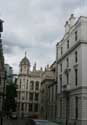 King's College LONDON / United Kingdom: 