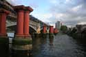 Brugpijlers Blackfriars Bridge LONDEN / Engeland: 