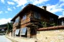 Maison en Bois avec Fentres non-verticales Zheravna  Kotel / Bulgarie: 