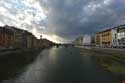 Fiume Arno River Firenze / Italia: 