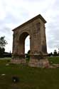 Arc de Bara Francs  Roda de Ber / Espagne: 