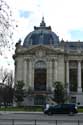 Small palace Paris / FRANCE: 
