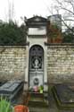 Tombe Famille Monnier Paris / FRANCE: 