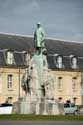 Statue Paris / FRANCE: 