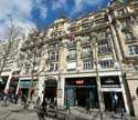 Arcades des Champs Elyses Parijs in Paris / FRANKRIJK: 