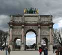 Arc de Triomphe du Carrousel Paris / FRANCE: 