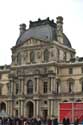 Louvre Parijs in Paris / FRANKRIJK: 