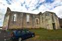 Runes Sint Denis kerk Dou-la-Fontaine / FRANKRIJK: 